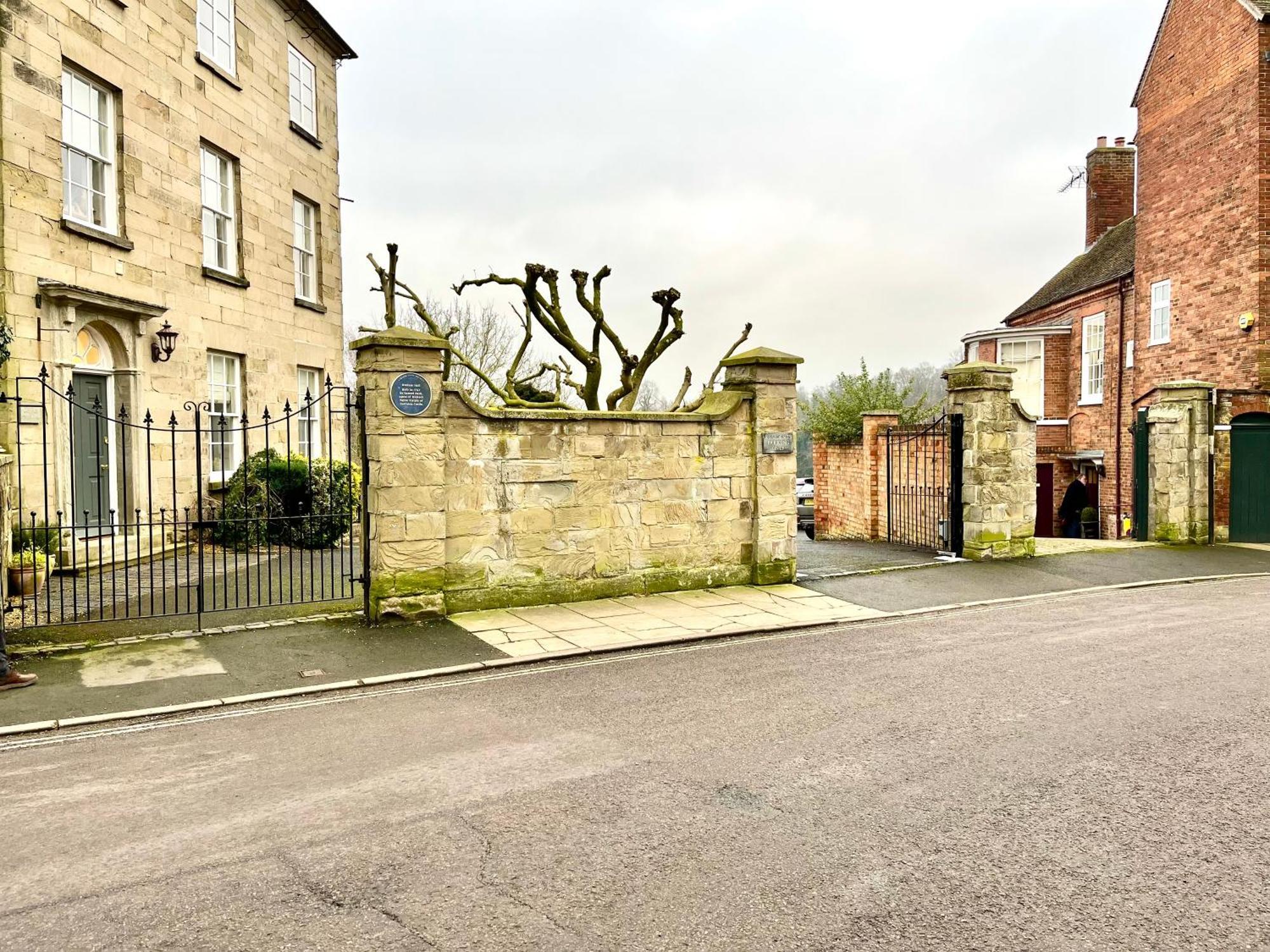Bell Cottage By Ludlow Castle With Onsite Parking Dış mekan fotoğraf